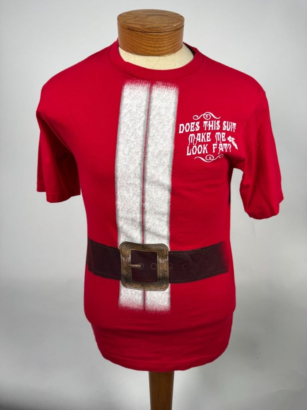 Mens Small Red Christmas T-Shirt With Santa Suit Design & "Does This Suit Make M